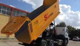 Half-Pipe (Semi-Pipe & U Shaped) Tipper Truck Body | Hardox / S700MC