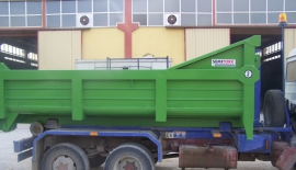 Hook-lift Bins for Recycling | Scrap & Rubble Containers